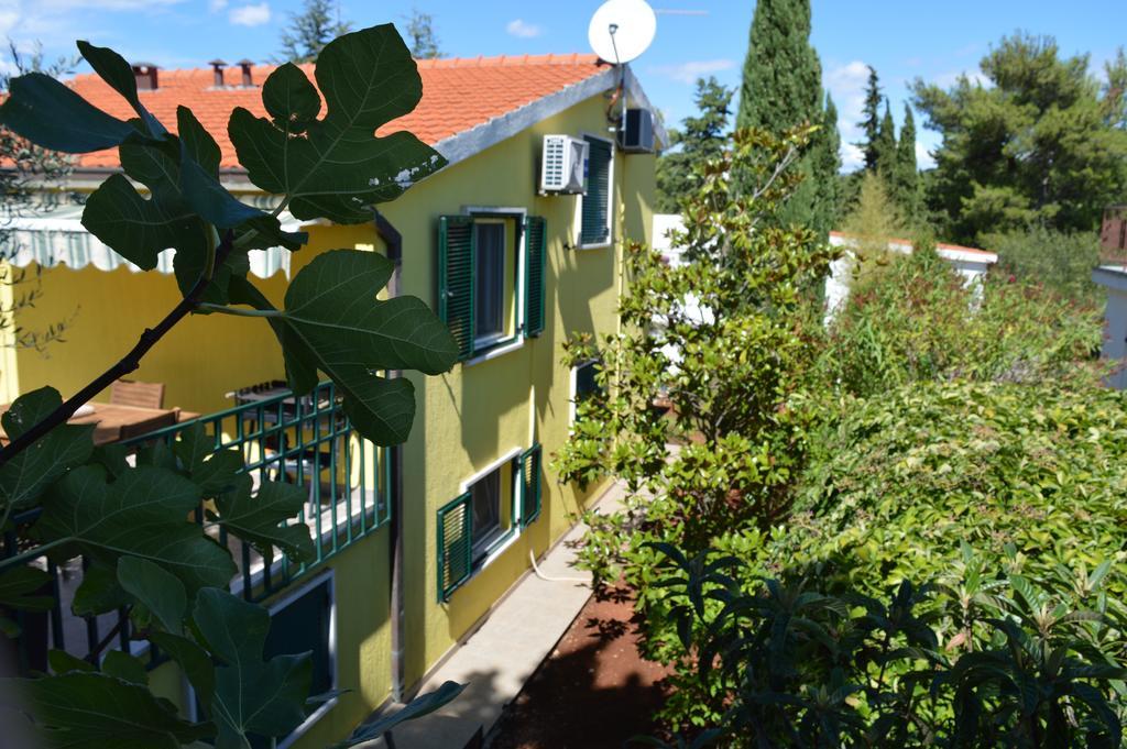 Apartments Vukovic Stari Grad  Exterior photo